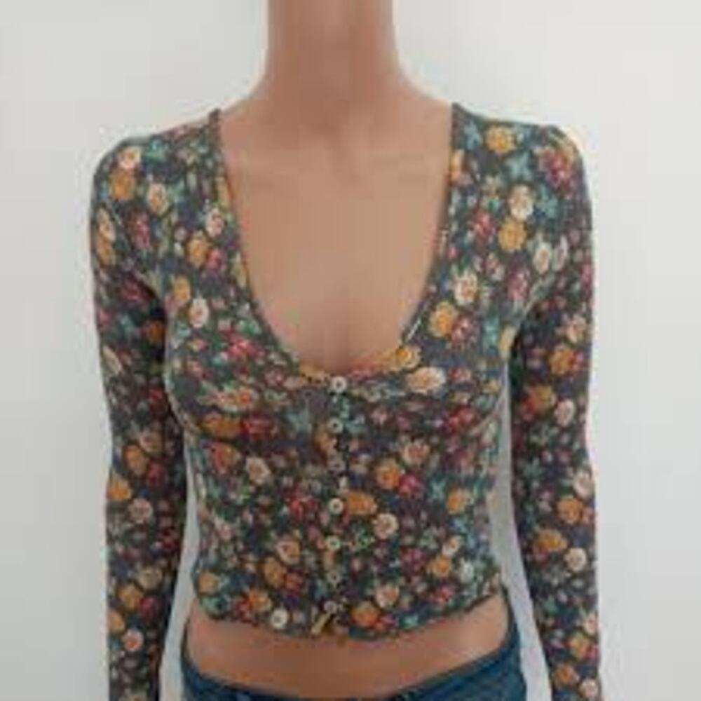 Urban Outfitters S Henley Thermal Top Long Sleeve Gray Floral Boho Buttons
